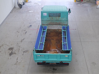 ISUZU ELF 2009