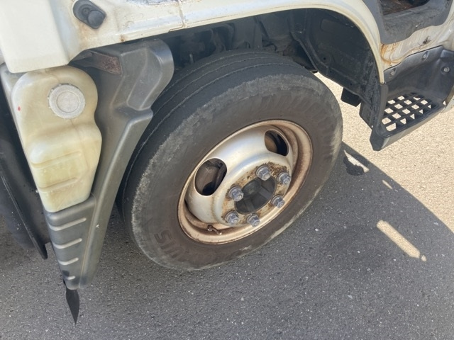 MITSUBISHI CANTER 2010