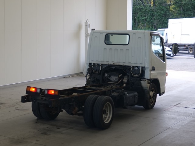 MITSUBISHI CANTER 2010