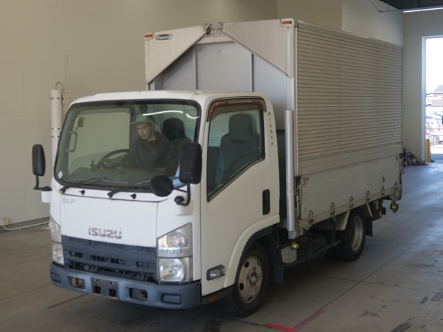 ISUZU ELF 2010