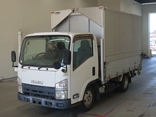 ISUZU ELF 2010