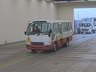 HINO BUS 2010