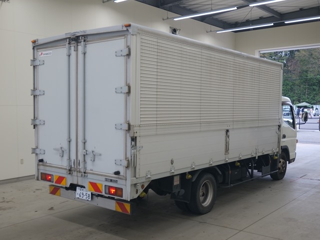 MITSUBISHI CANTER 2015