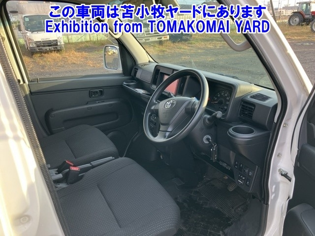 TOYOTA PIXIS VAN 2020