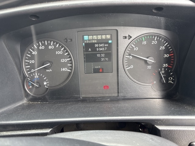 MITSUBISHI FUSO FIGHTER 2019