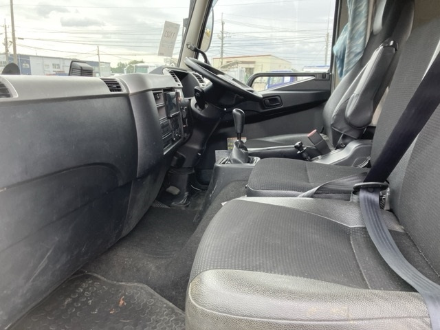 MITSUBISHI FUSO FIGHTER 2019