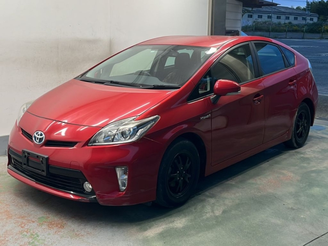 TOYOTA PRIUS 2012