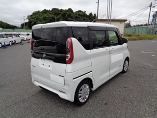 NISSAN ROOX 2023