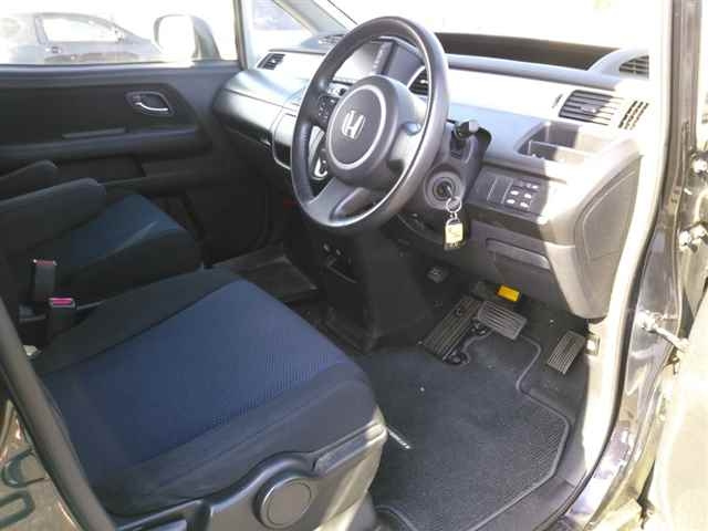 HONDA STEP WAGON 2008