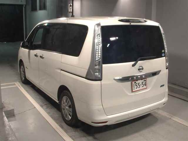 NISSAN SERENA 2015