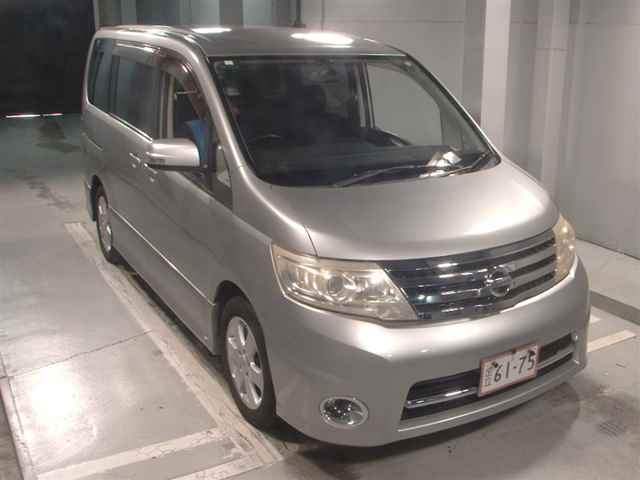 NISSAN SERENA 2010