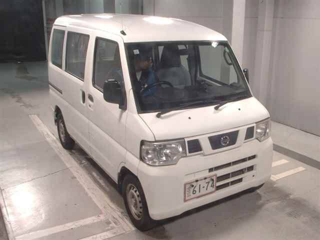 NISSAN CLIPPER VAN 2012