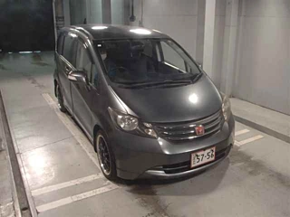 HONDA FREED 2009