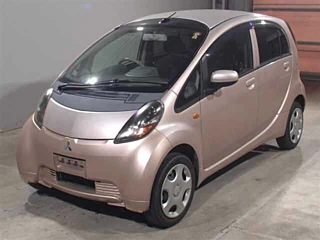 MITSUBISHI I 2010
