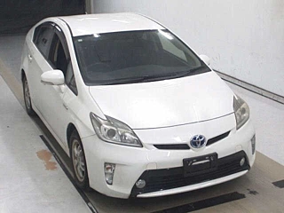 TOYOTA PRIUS 2012