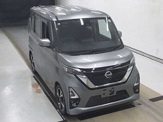 NISSAN ROOX 2020