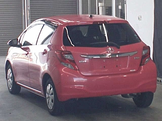 TOYOTA VITZ 2016