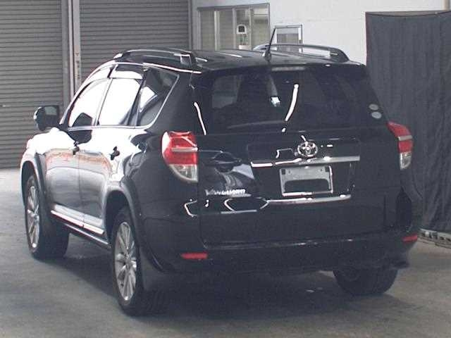 TOYOTA VANGUARD 2010