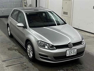 VOLKSWAGEN GOLF 2015