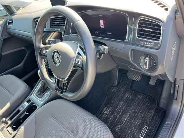 VOLKSWAGEN GOLF VARIANT 2019