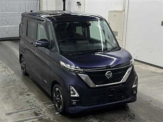 NISSAN ROOX 2022