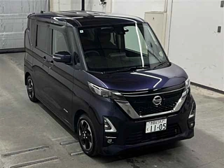 NISSAN ROOX 2022
