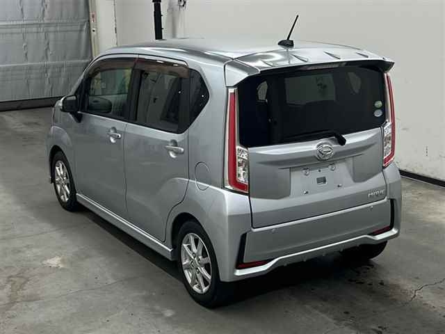 DAIHATSU MOVE 2015