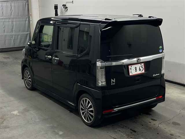 HONDA N BOX 2017