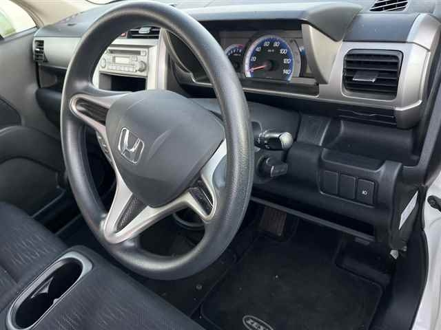 HONDA ZEST 2010