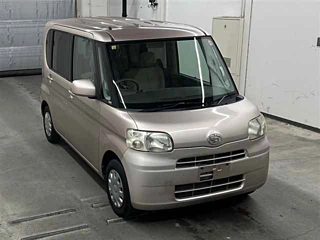 DAIHATSU TANTO 2008