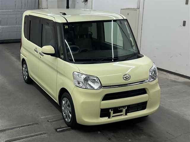 DAIHATSU TANTO 2014