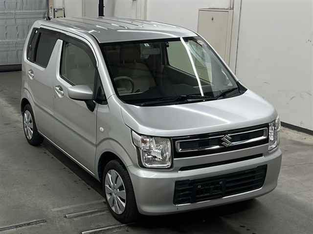 SUZUKI WAGON R 2019