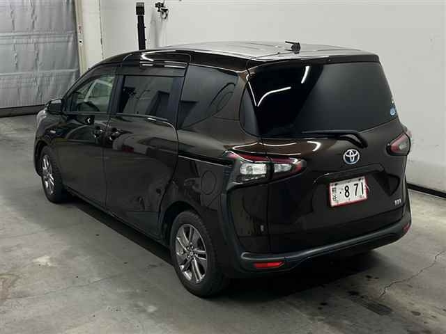 TOYOTA SIENTA 2017