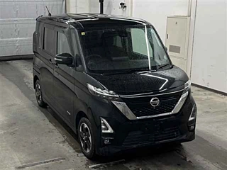 NISSAN ROOX 2020