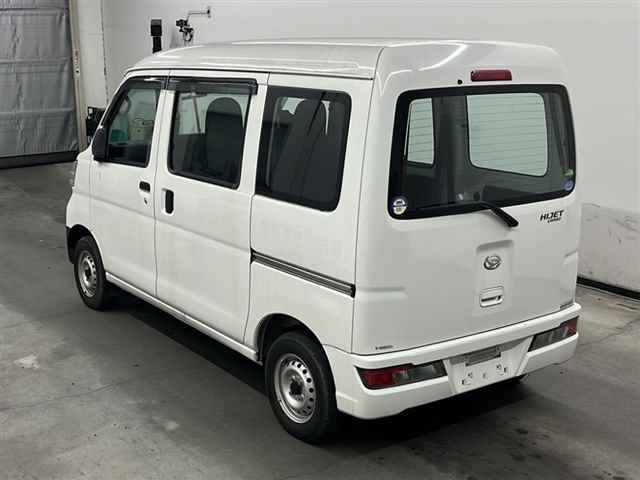 DAIHATSU HIJET VAN 2019