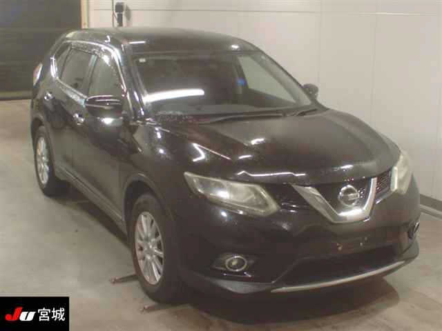 NISSAN X-TRAIL 2015