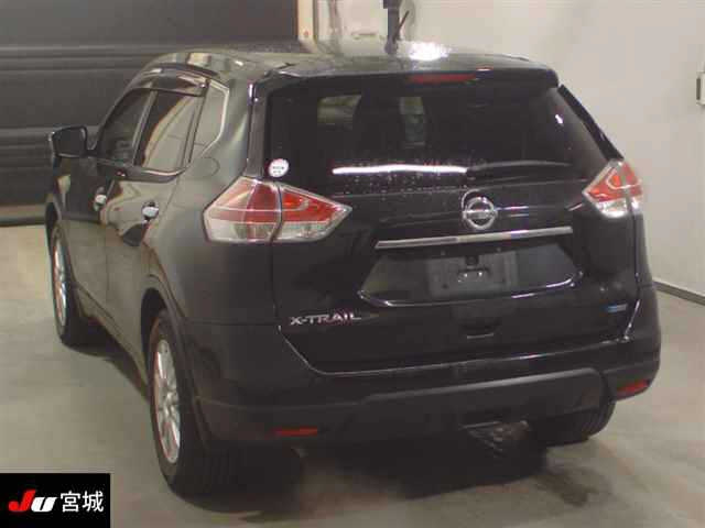 NISSAN X-TRAIL 2015