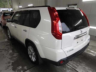 NISSAN X-TRAIL 2010