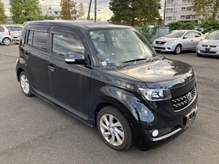 TOYOTA BB 2010