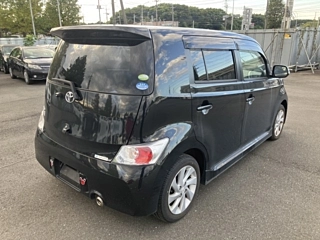 TOYOTA BB 2010