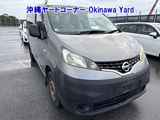 NISSAN NV200 2013