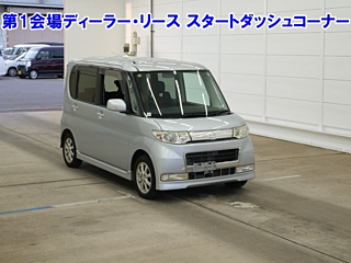 DAIHATSU TANTO 2008