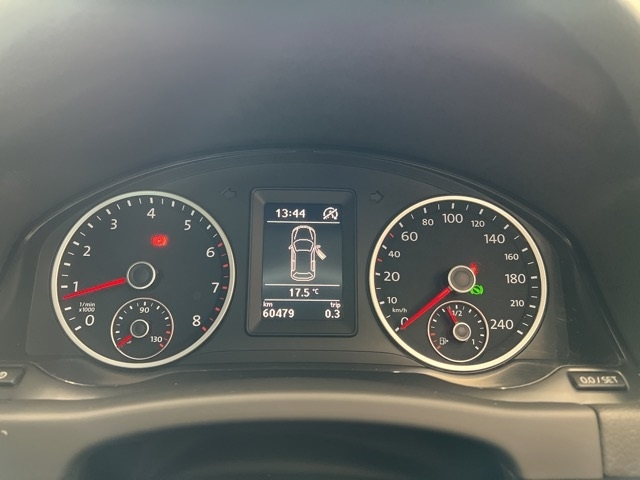 VOLKSWAGEN TIGUAN 2012