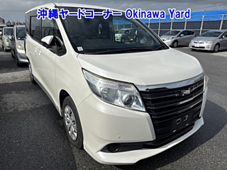 TOYOTA NOAH 2016