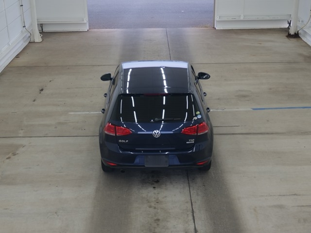 VOLKSWAGEN GOLF 2014