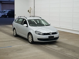 VOLKSWAGEN GOLF VARIANT 2010