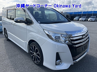 TOYOTA NOAH 2015