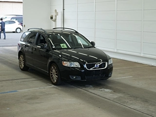 VOLVO V50 2010
