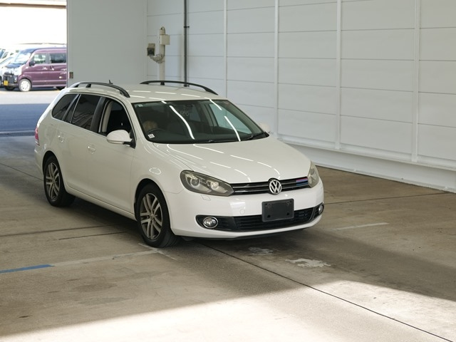 VOLKSWAGEN GOLF VARIANT 2011