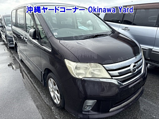 NISSAN SERENA 2011